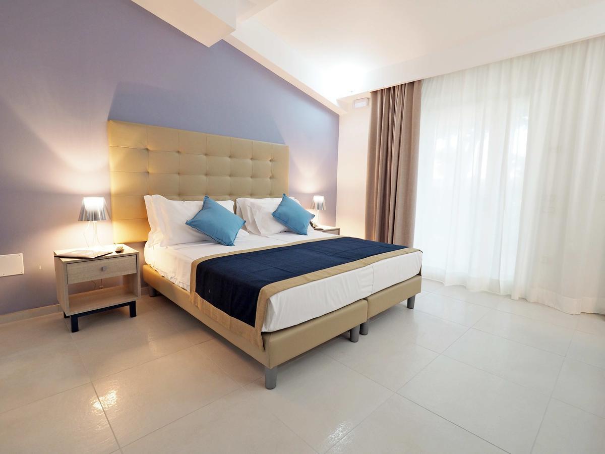 Отель Tui Blue Tropea Санта-Доменика Экстерьер фото
