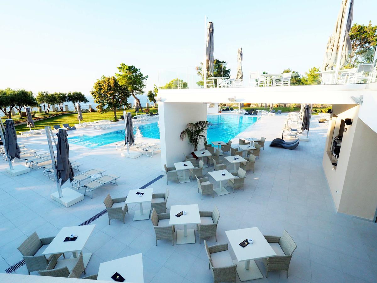 Отель Tui Blue Tropea Санта-Доменика Экстерьер фото
