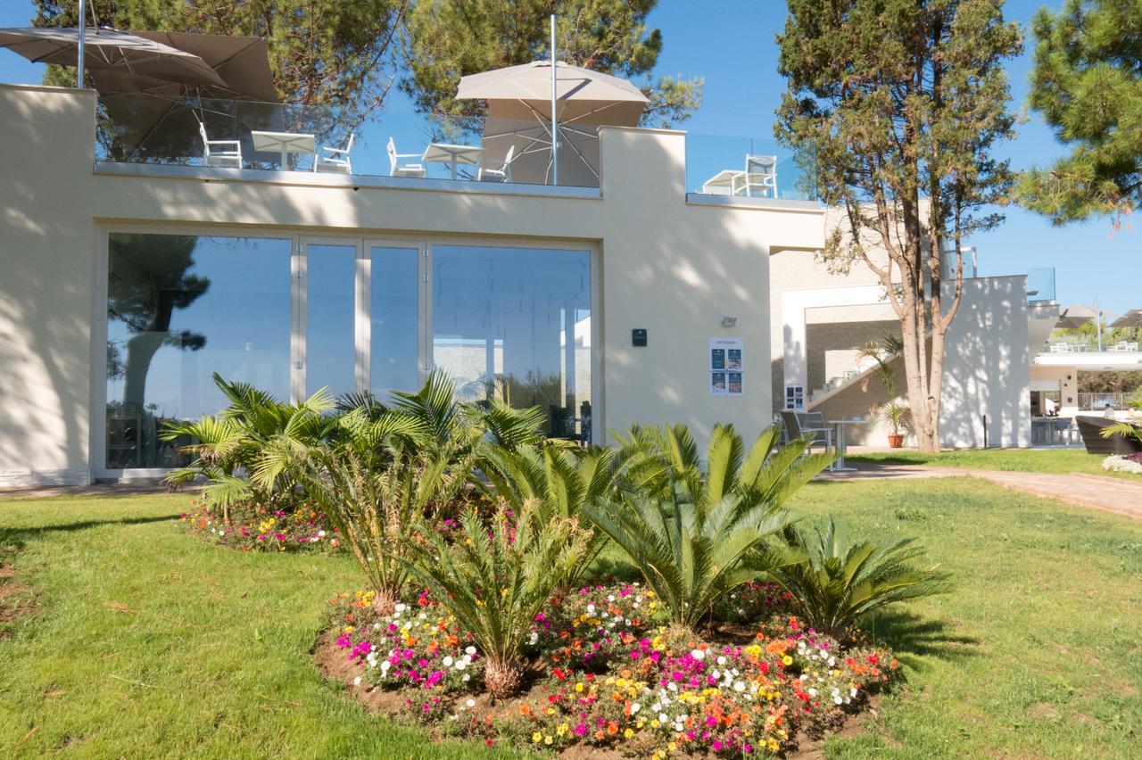 Отель Tui Blue Tropea Санта-Доменика Экстерьер фото