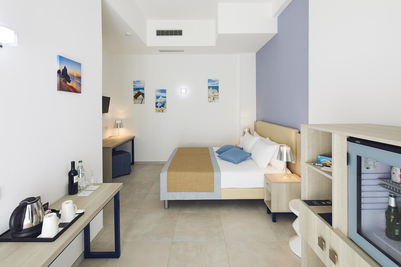 Отель Tui Blue Tropea Санта-Доменика Экстерьер фото